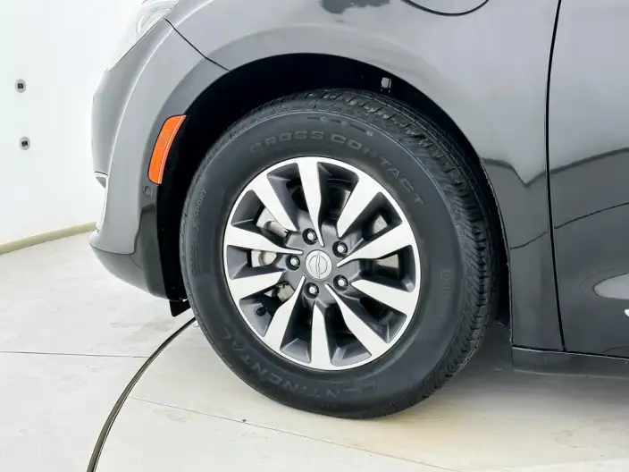 Grand Voyager PHEV import 2019 Model 3.6L Plug-in hybrid version – фото 6