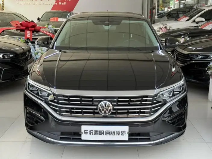 Volkswagen Passat 2022 Model 330TSI Deluxe Edition – фото 2