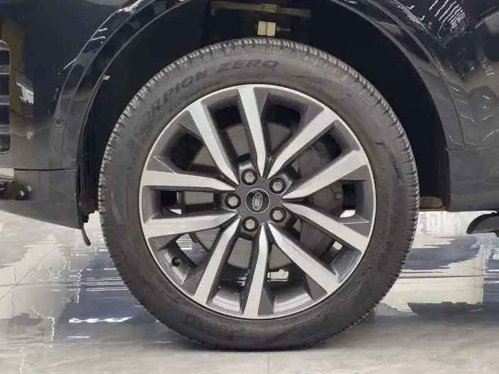 Land Rover Discovery 2023 Model 360PS R-Dynamic SE – фото 8