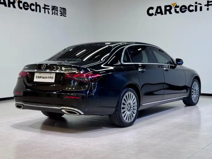 Mercedes-Benz E-Class 2023 Model E 300 L Luxury Model sedan – фото 7