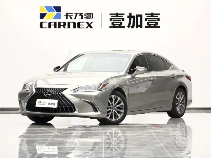Lexus ES 2022 Model 300h Superior Edition – фото 1