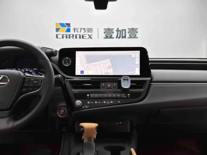 Lexus ES 2022 Model 300h Superior Edition – фото 5