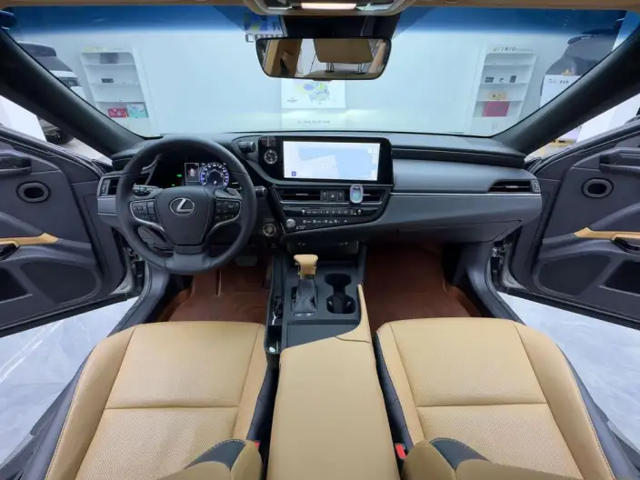 Lexus ES 2022 Model 300h Superior Edition – фото 10