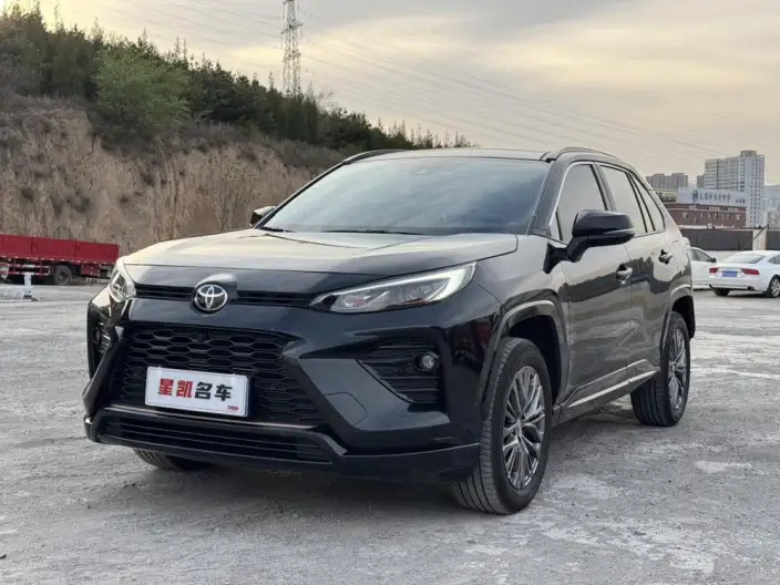Toyota Wildlander 2024 Model 2.0L 2WD Luxury PLUS Edition – фото 1