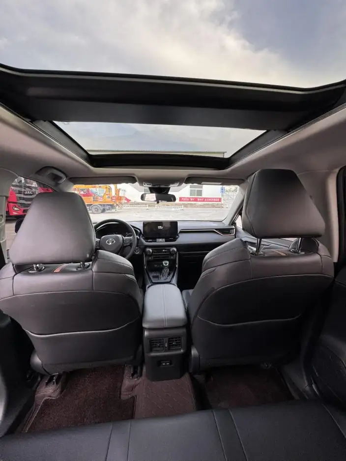 Toyota Wildlander 2024 Model 2.0L 2WD Luxury PLUS Edition – фото 9