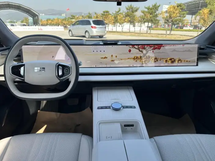 Geely Galaxy E8 2024 Model 550km MAX – фото 7