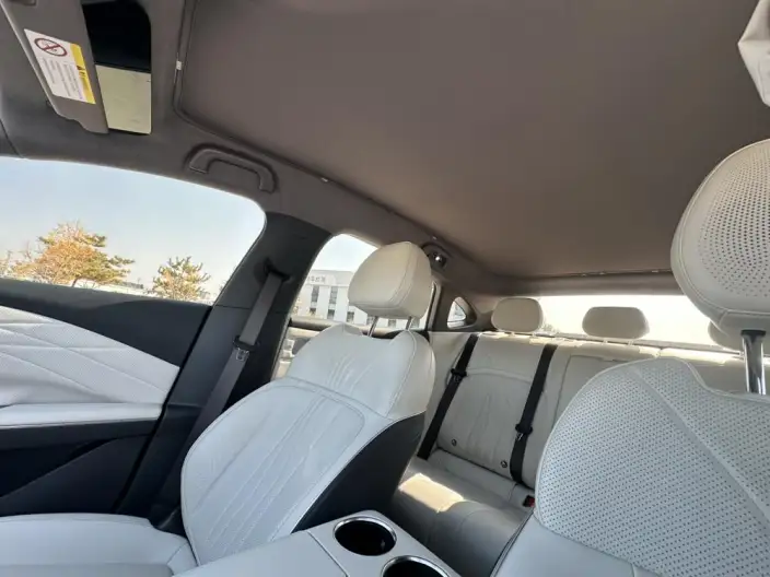 Geely Galaxy E8 2024 Model 550km MAX – фото 9