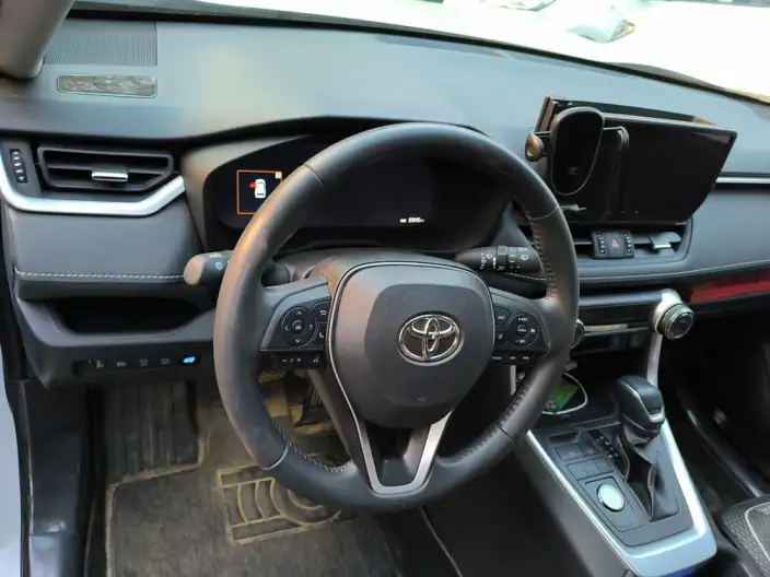 Toyota RAV4 2023 Model 2.0L CVT 2WD Fashion PLUS Edition – фото 7