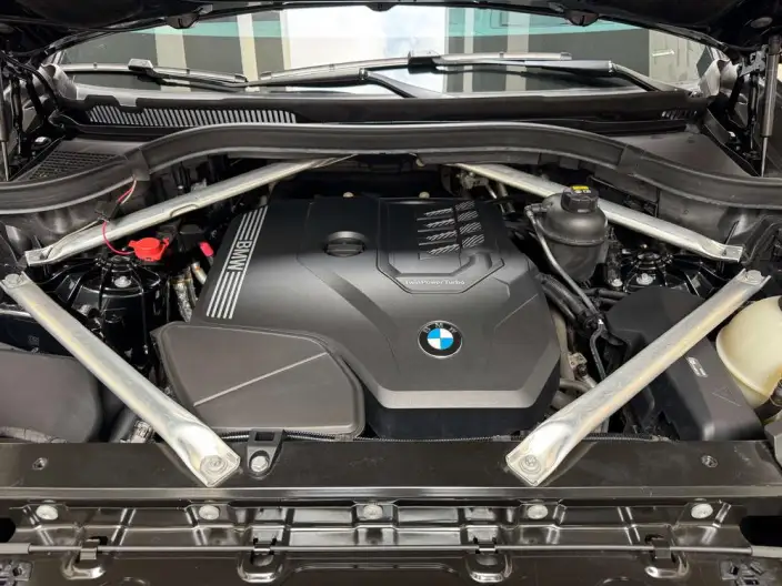 BMW X5 2022 Model xDrive 30Li Exclusive Model M Sports Set – фото 6