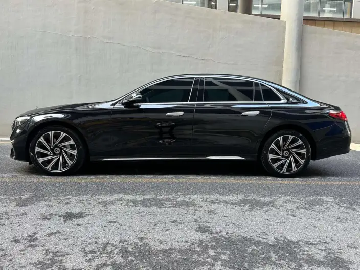 Mercedes-Benz E-Class 2024 Model Facelift E 300 L Luxury Model sedan – фото 3