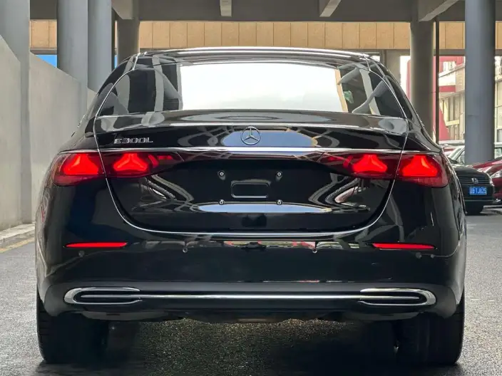 Mercedes-Benz E-Class 2024 Model Facelift E 300 L Luxury Model sedan – фото 4