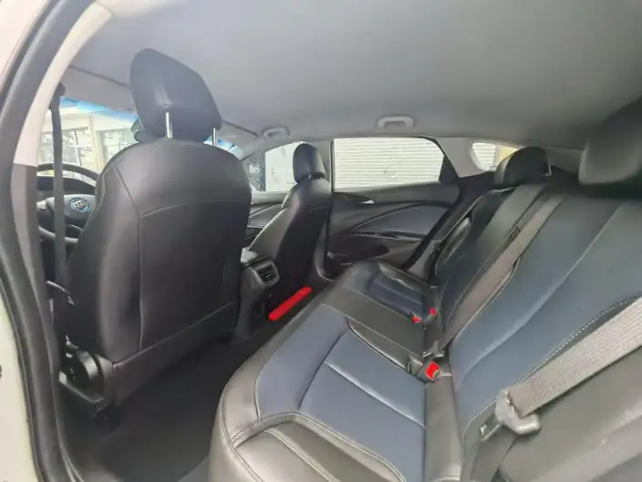 Buick Velite 6 2022 Model Connected Fashion Model PLUS – фото 9