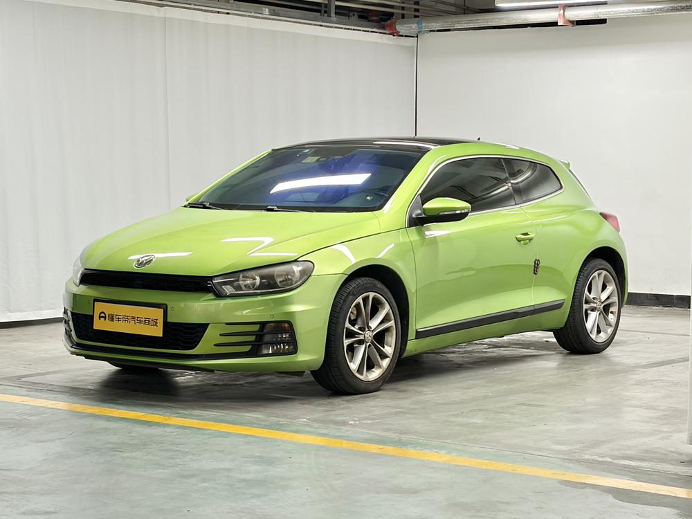 Scirocco 2015 модификация 1.4TSI Com f ort Edition