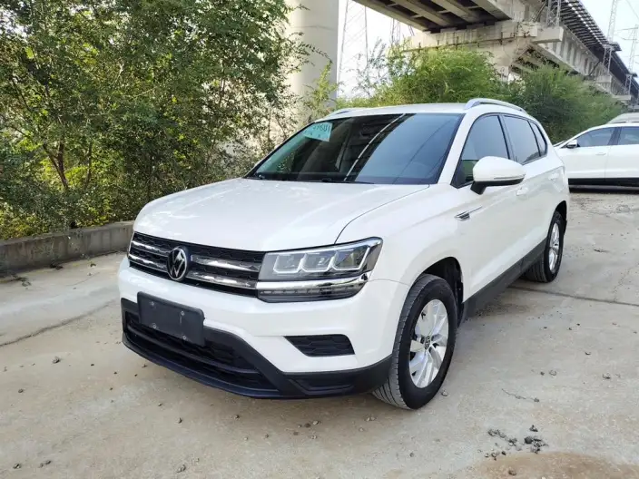 Volkswagen Tharu 2022 Model 280TSI 2WD Fashion edition – фото 1