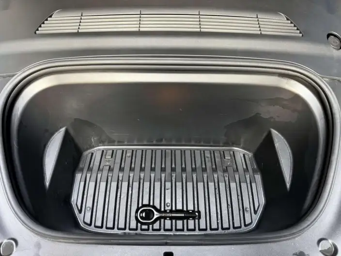 Model Y 2021 Model Standard Battery Life Rear-wheel drive version – фото 8