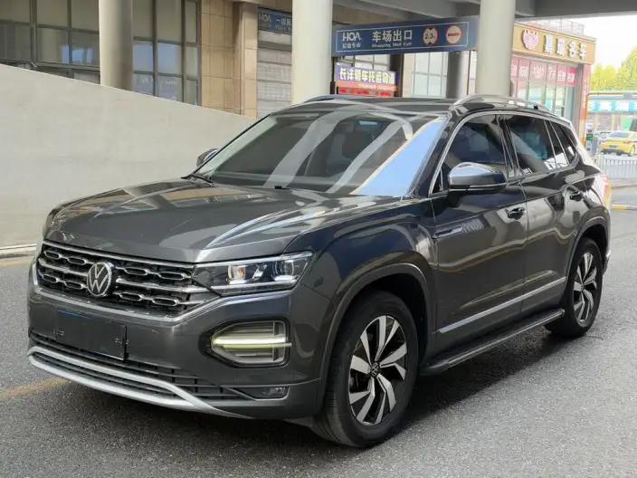 Volkswagen Tayron 2022 Model 280TSI 2WD Luxury Zhilian Edition – фото 1