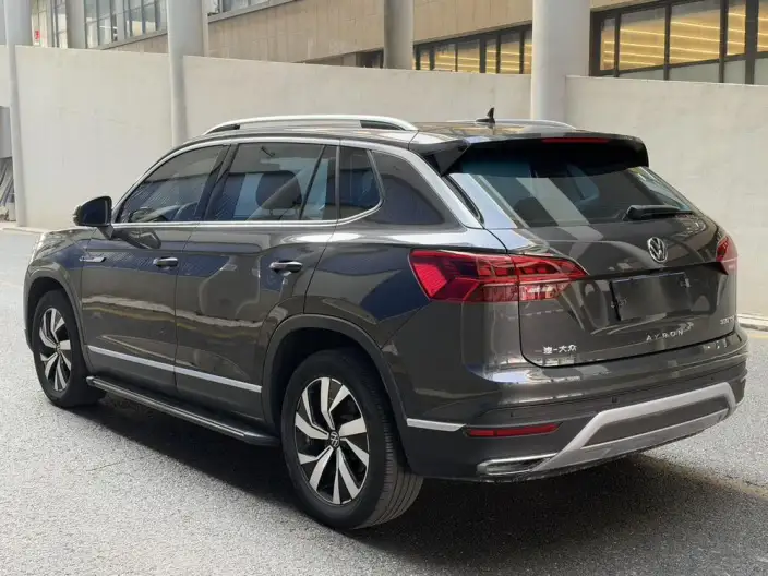 Volkswagen Tayron 2022 Model 280TSI 2WD Luxury Zhilian Edition – фото 4