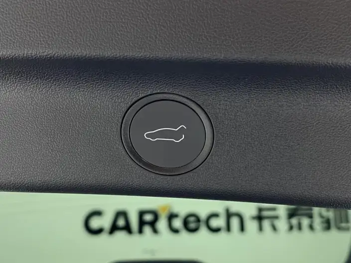 Model Y 2024 Model Rear-wheel drive version – фото 11