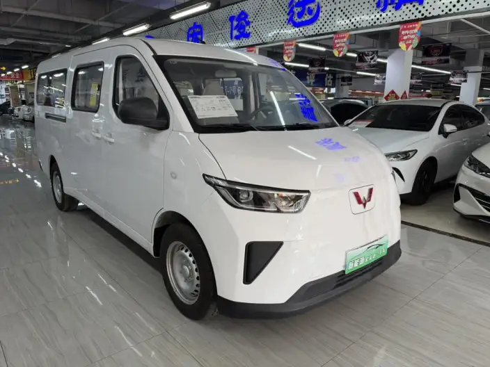 Wuling Yangguang 2026 Model 330km Passenger car Edition Comfort Model 6 seat – фото 3