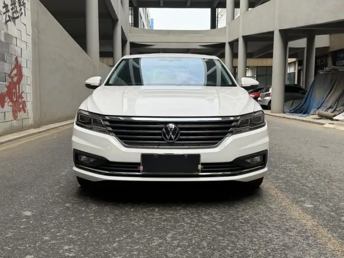 Volkswagen Lavida 2018 Model 280TSI DSG Comfort Edition China V – фото 2