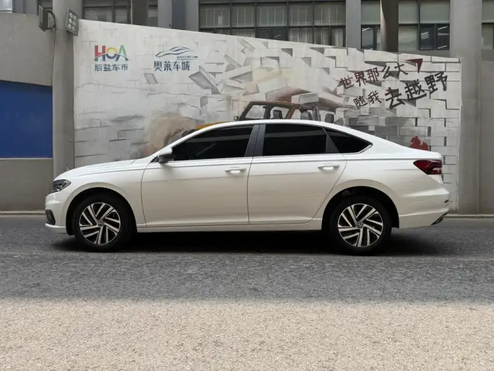 Volkswagen Lavida 2018 Model 280TSI DSG Comfort Edition China V – фото 4