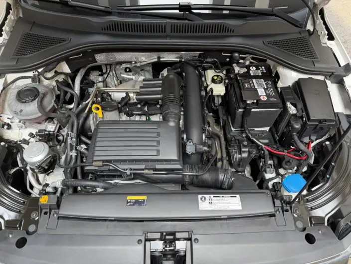 Volkswagen Lavida 2018 Model 280TSI DSG Comfort Edition China V – фото 8