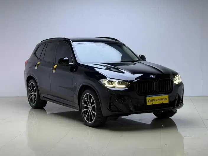 BMW X3 2023 Model xDrive30i Leading Model M Night Set – фото 3