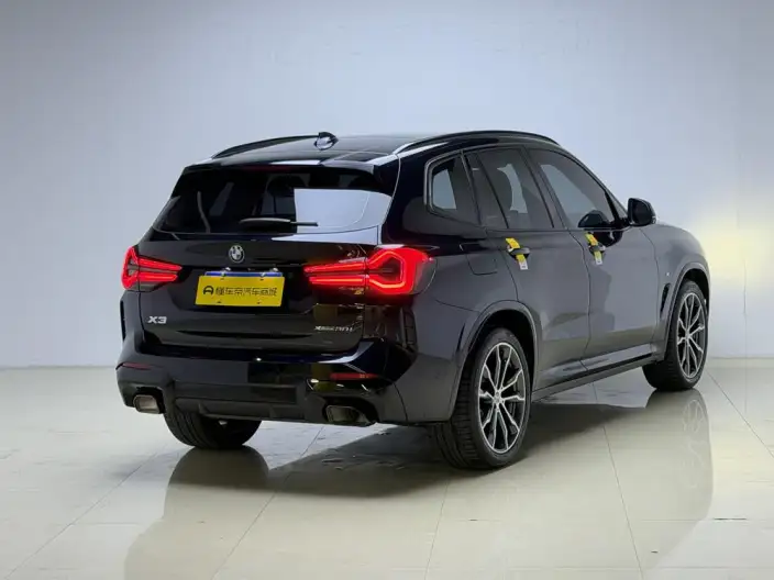 BMW X3 2023 Model xDrive30i Leading Model M Night Set – фото 7