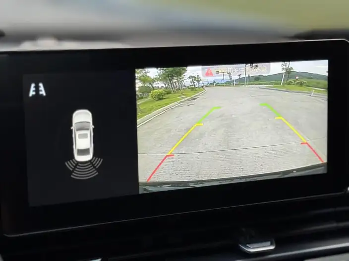 Geely Emgrand 2022 Model No. 4 Gen 1.5L CVT Elite Model – фото 9