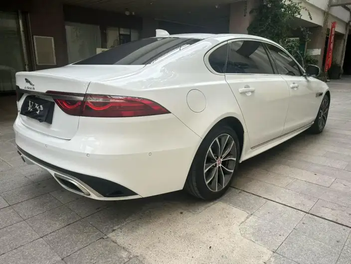 Jaguar XFL 2021 Model 2.0T P250 2WD Elite Sports Edition – фото 5