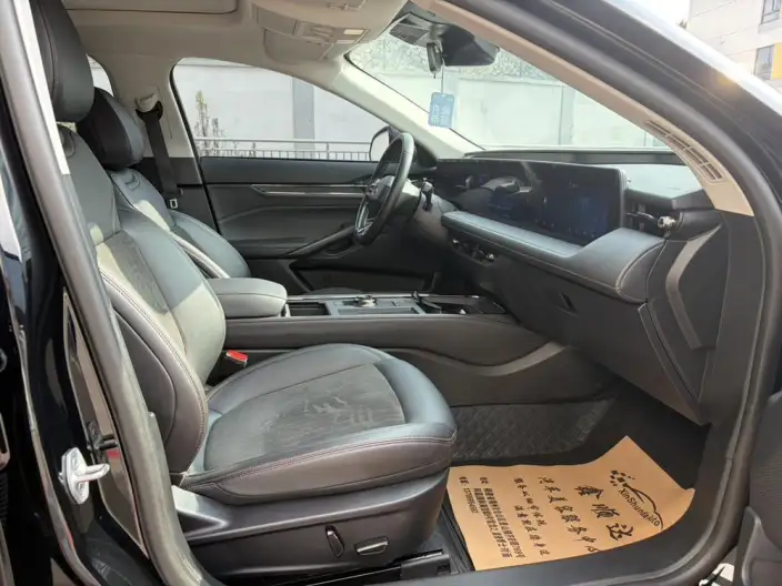 Ford Mondeo 2022 Model Facelift EcoBoost 245 Luxury Model – фото 10