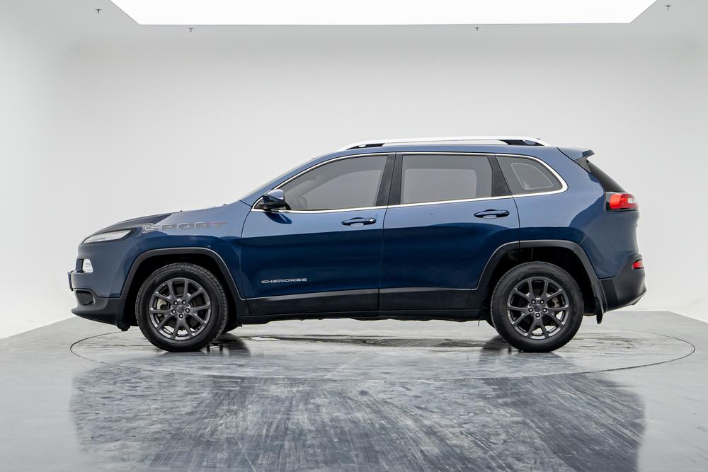 Jeep Cherokee 2020 2.0L 2WD Classic Sports Edition