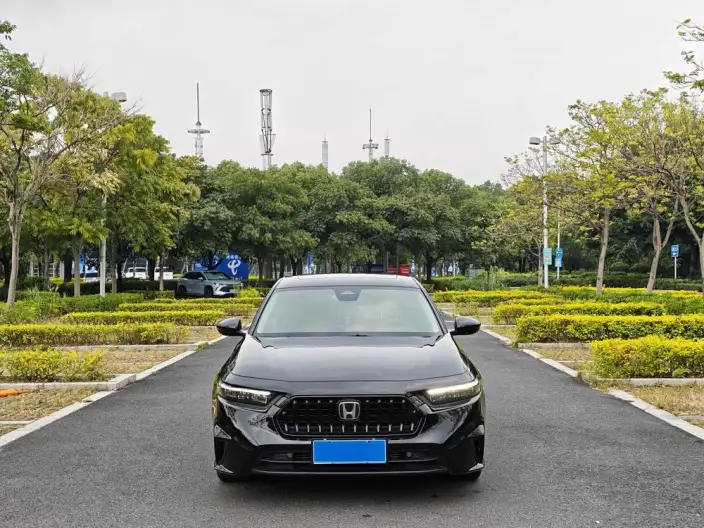Honda INSPIRE 2025 Model 260TURBO Elite Edition – фото 2