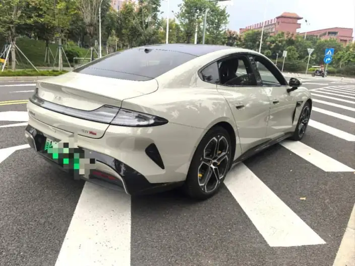 Xiaomi SU7 2024 Model 4WD Ultra-long Endurance Max Edition – фото 6