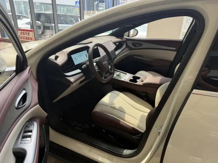 BYD Seal 07DM 2026 Model DM-i 230KM Flagship Model – фото 9