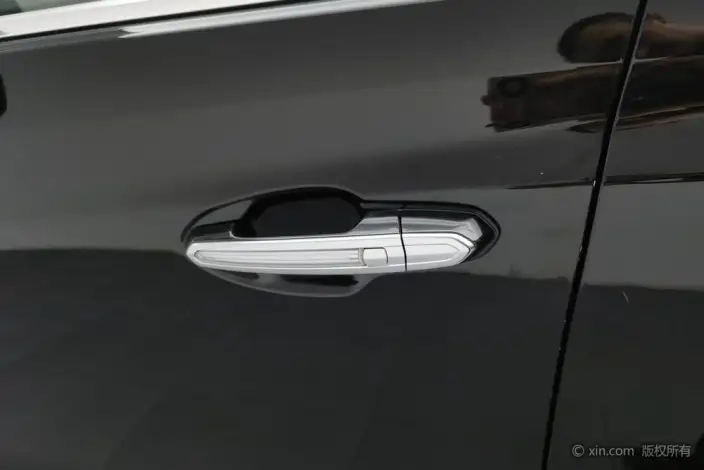 Cadillac XT5 2024 Model 2.0T 2WD Fashion Model – фото 12