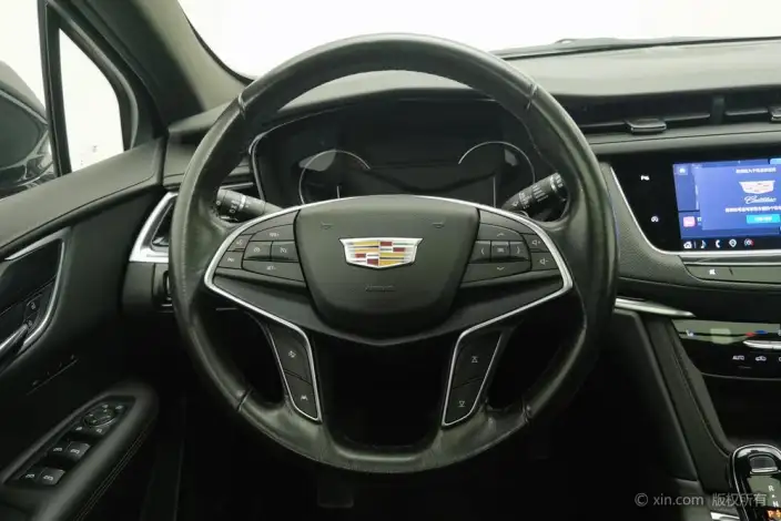 Cadillac XT5 2024 Model 2.0T 2WD Fashion Model – фото 39