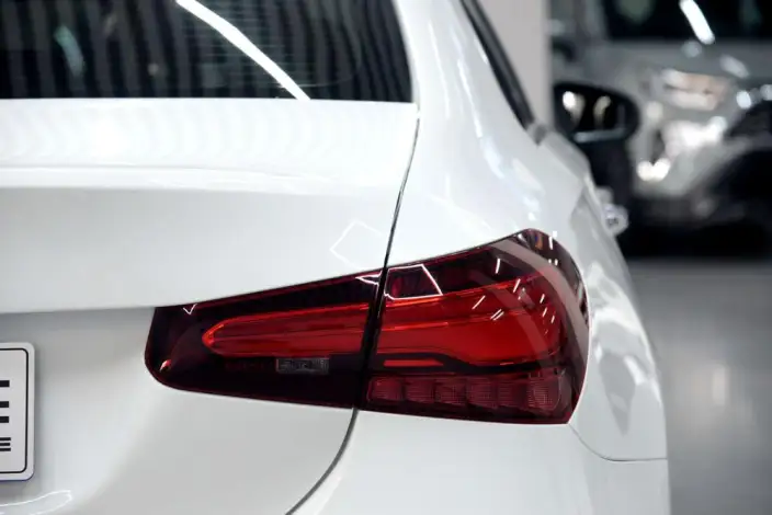 Mercedes-Benz A-class 2025 Model A 200 L Fashion Edition – фото 8