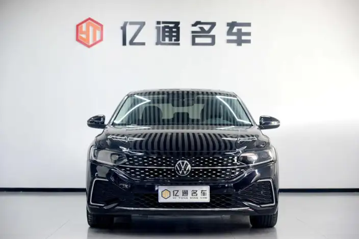 Volkswagen Passat 2023 Model Facelift 330TSI Starry sky Elite Edition – фото 2