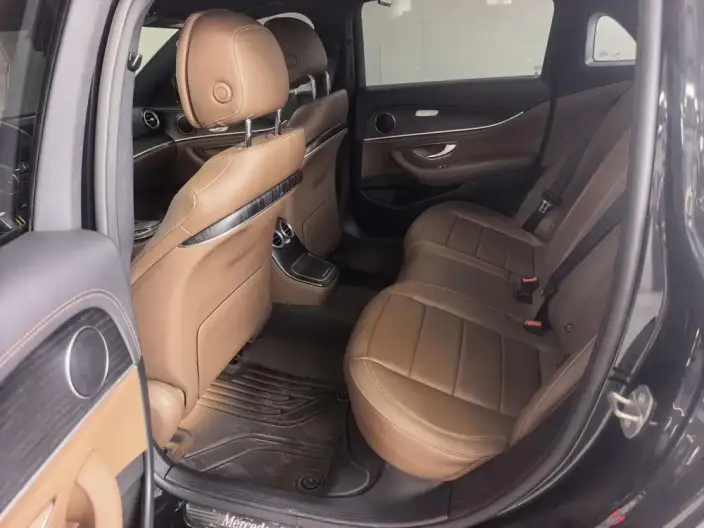 Mercedes-Benz E-Class 2023 Model E 300 L Fashion Model sedan – фото 9