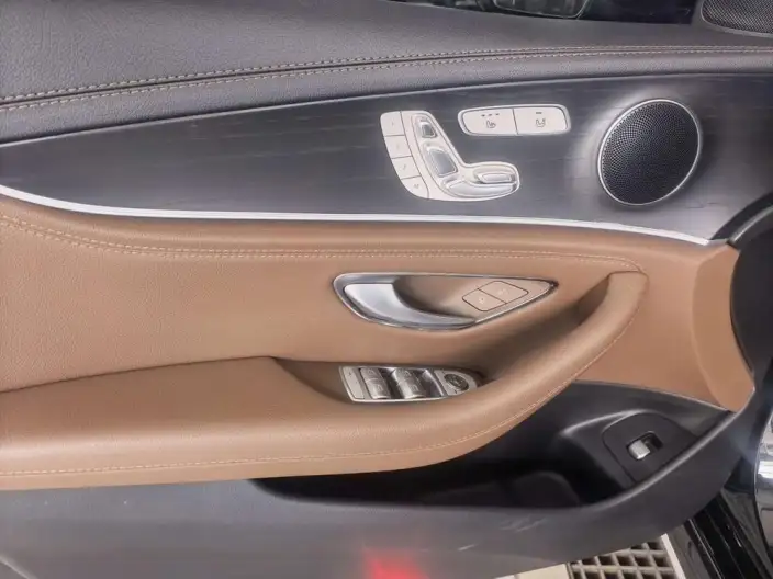 Mercedes-Benz E-Class 2023 Model E 300 L Fashion Model sedan – фото 10