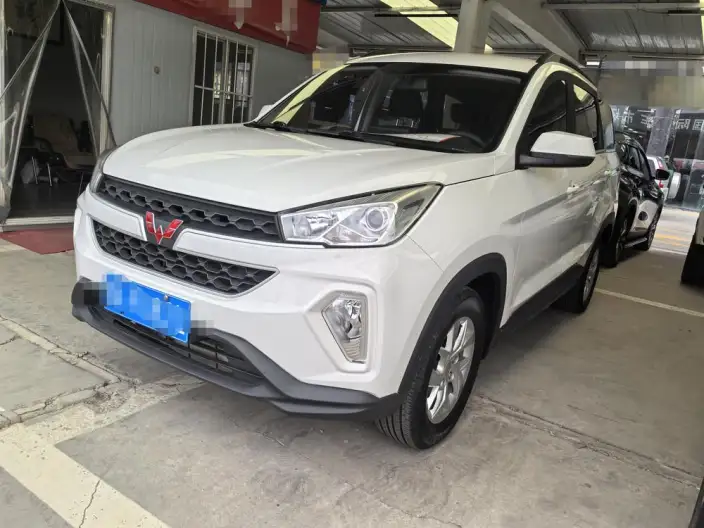 Wuling Hongguang S3 2019 Model 1.5L Manual Comfort Model China VI – фото 1