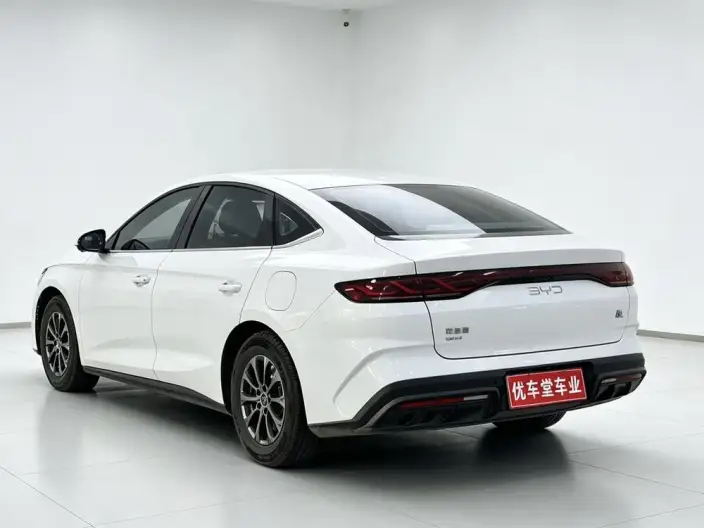 QinL DM 2026 Model DM-i 128KM Enterprising Model – фото 5