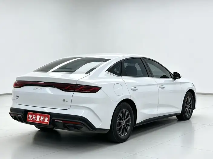 QinL DM 2026 Model DM-i 128KM Enterprising Model – фото 7