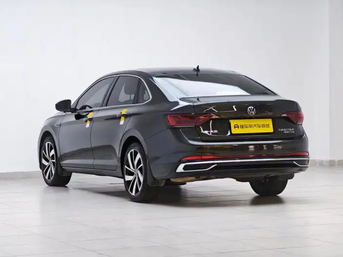 Volkswagen Sagitar 2023 Model 300TSI DSG Beyond Edition – фото 5