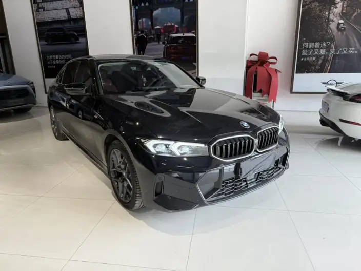 BMW 3 Series 2025 Model 330Li 50th Anniversary Limited edition – фото 3
