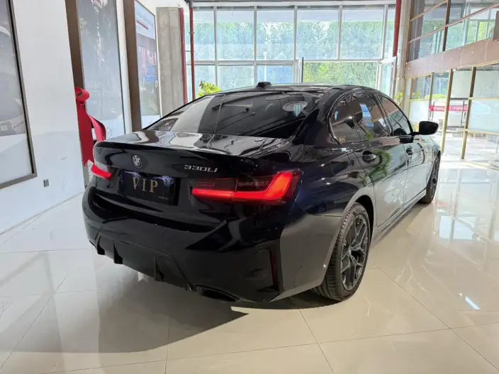 BMW 3 Series 2025 Model 330Li 50th Anniversary Limited edition – фото 5