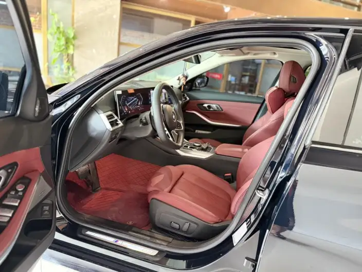 BMW 3 Series 2025 Model 330Li 50th Anniversary Limited edition – фото 8