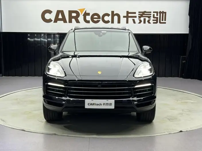 Cayenne 2019 Model Cayenne 3.0T – фото 2