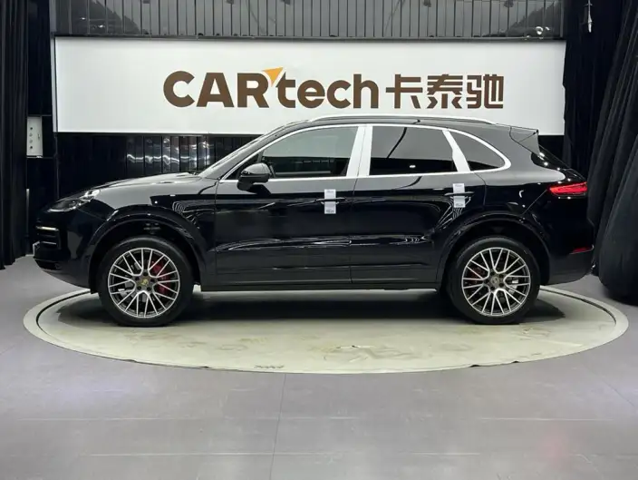 Cayenne 2019 Model Cayenne 3.0T – фото 4